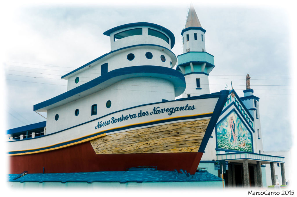 Barco da Nossa Senhora dos Navegantes na cidade de Navegantes.